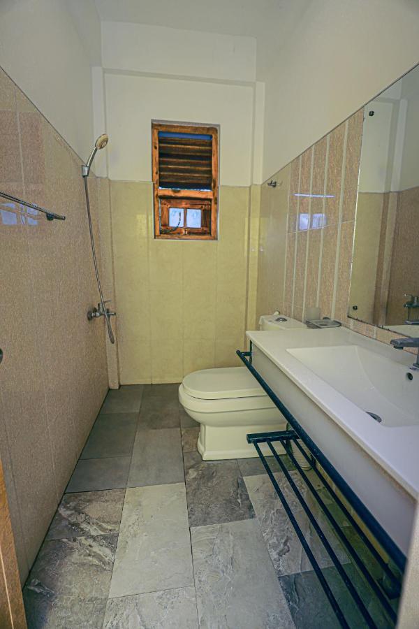 Yala Rich Lodge 티사마하라마 외부 사진